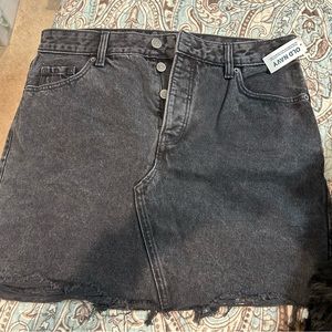 Old Navy faded black skirt